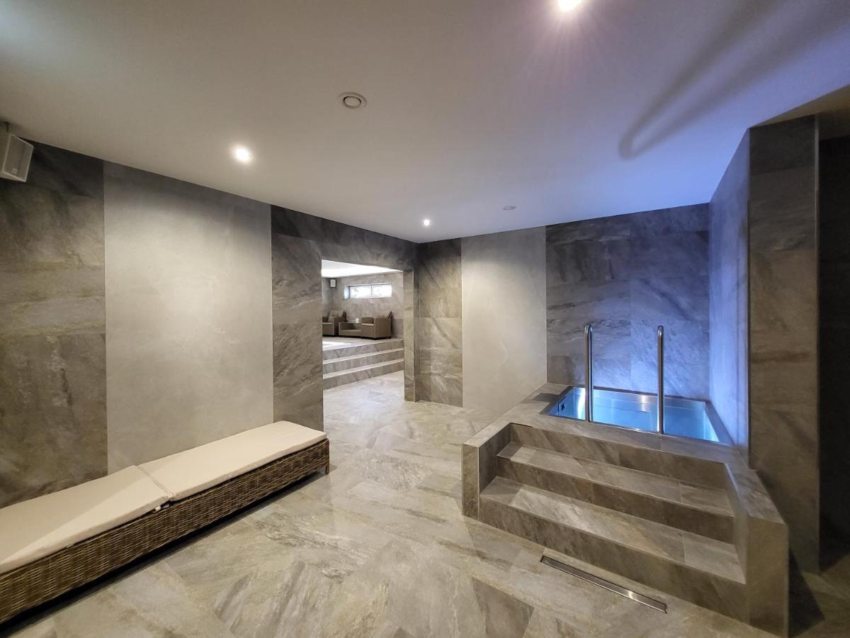Chaty Krusetnica S Luxusnym Privatnym Wellness Exterior photo