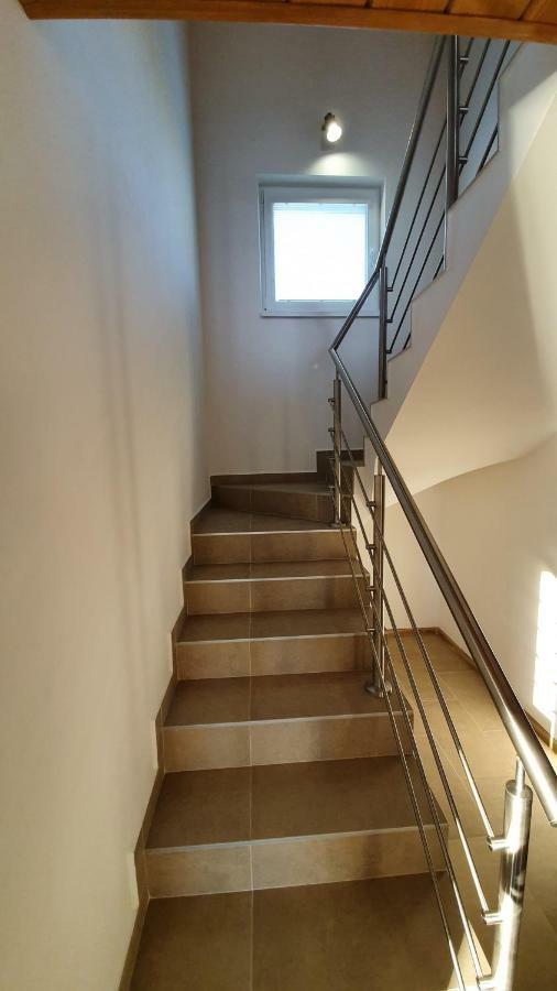Chaty Krusetnica S Luxusnym Privatnym Wellness Exterior photo